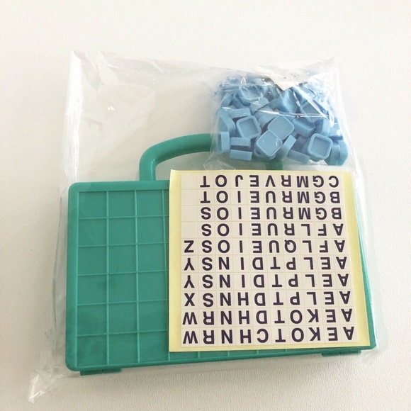 Cyber Kidz Form A Word Game 2-4 Players Convenient Travel Edition NEW SEALED - Picture 4 of 5